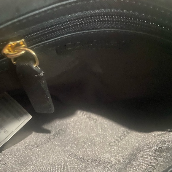 Calvin Klein Crossbody Black - Picture 6 of 6